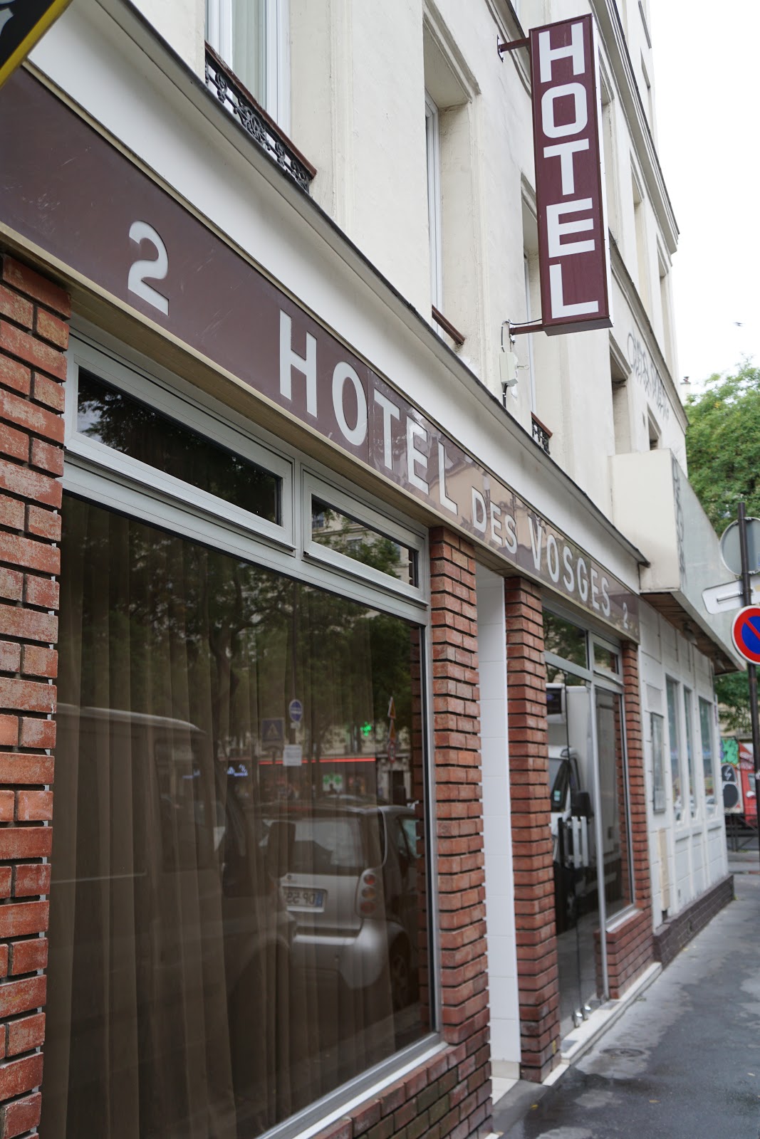 Onde ficar em Paris dicas de hotéis baratos e bem localizados Felipe