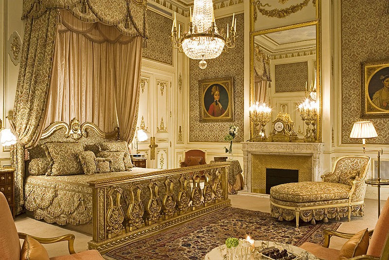 Rooms suites and Imperial Suite at the Hôtel Ritz Paris (The Most